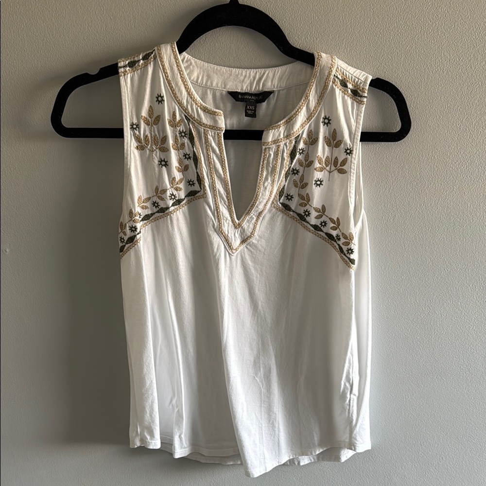 Banana Republic Embroidered Tank